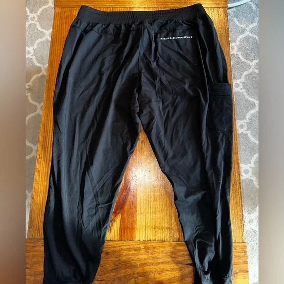 Scrub pants - Picture 4 of 9